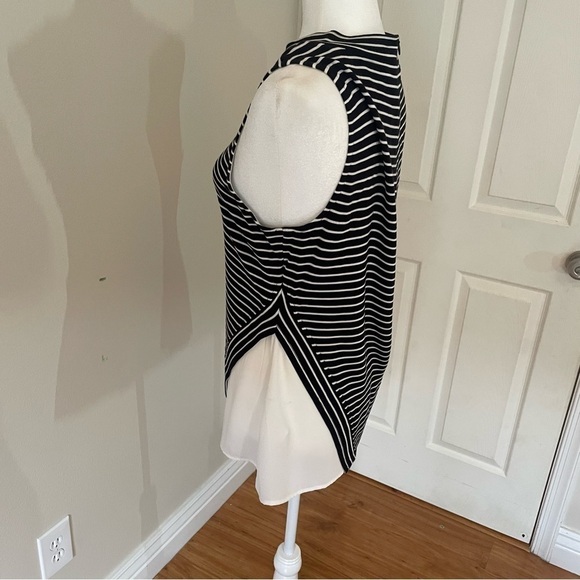 White House Black Market Size L - Black White Mock Neck Tank Stretch Modal Blend - Picture 4 of 7